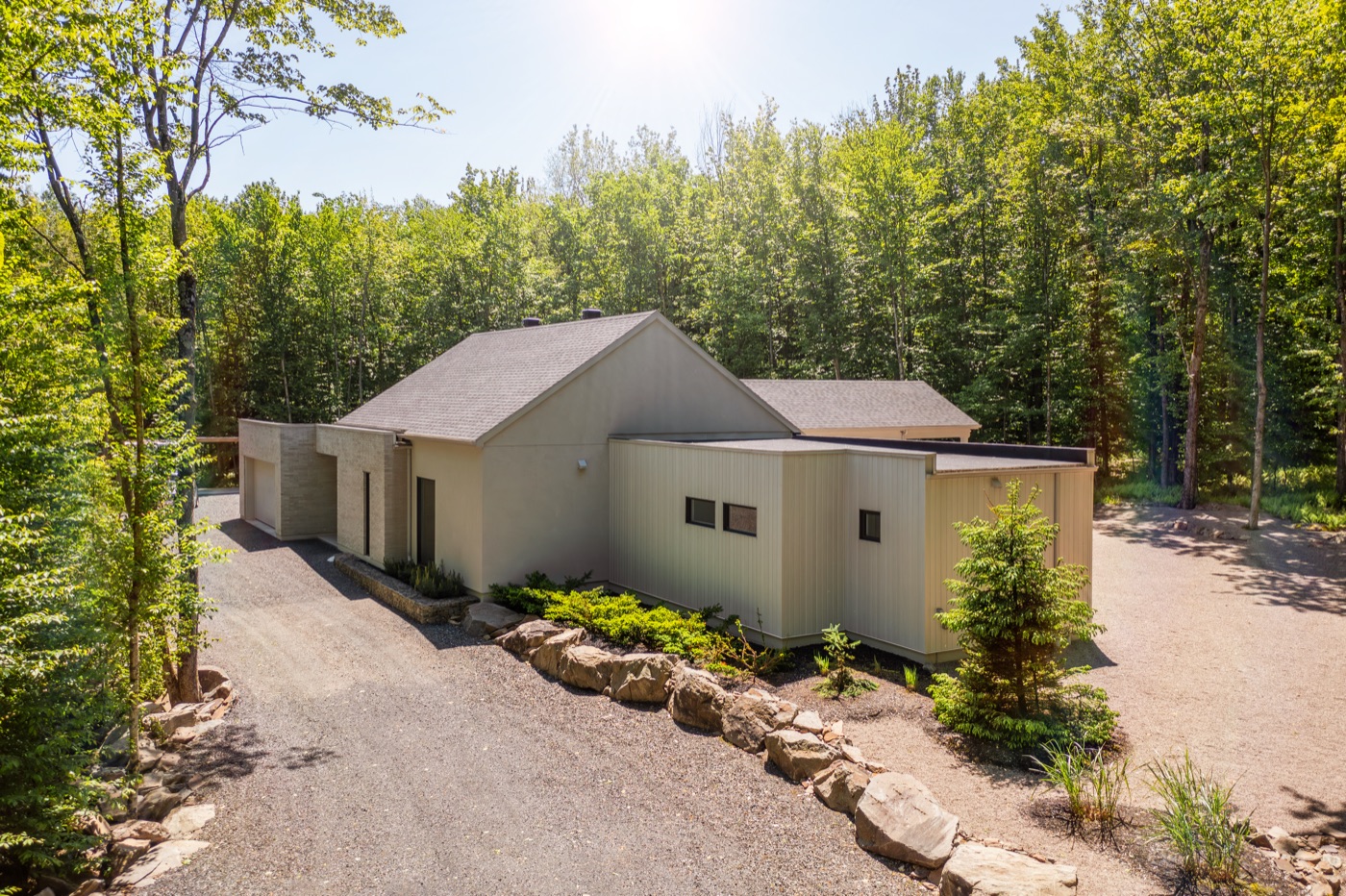 Réalisation : Plain-pied contemporain, Roxton Pond